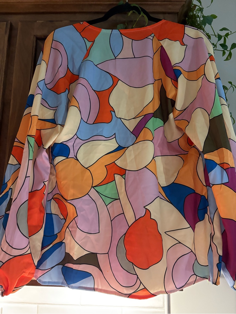 Multicolor Abstract V-Neck Tunic - Picture 5 of 7